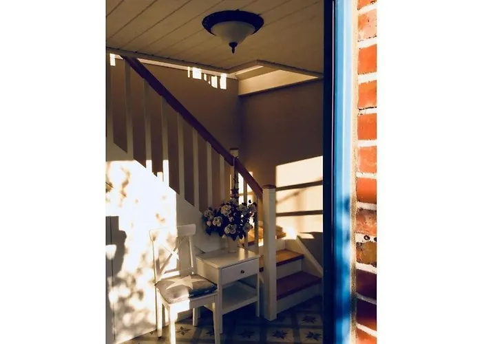 Haus Am Deich Modern Retreat *